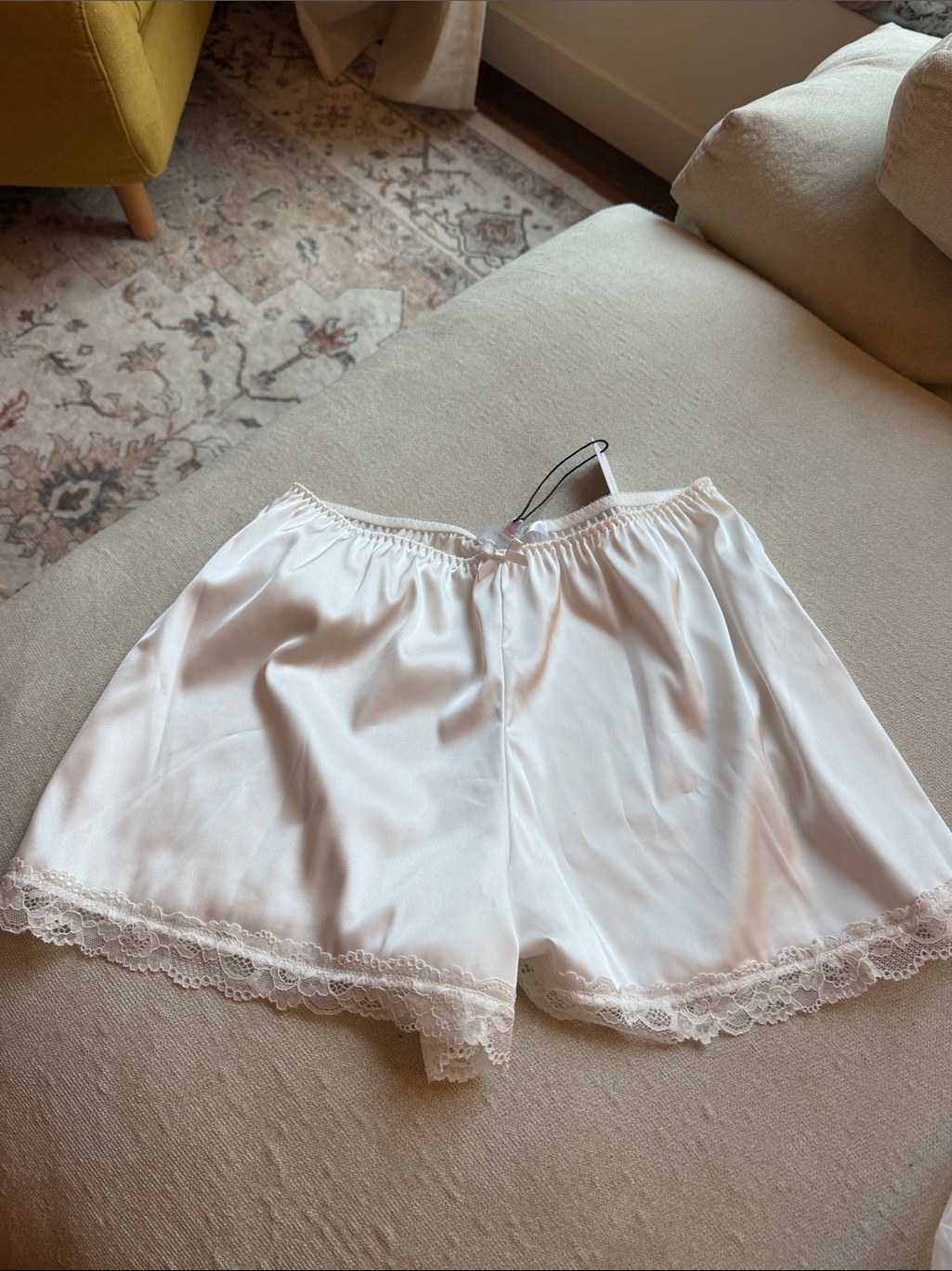 Nwt Kat The Label Stella Short Ivory — image 7 of 8